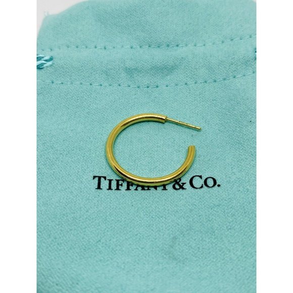 Tiffany & Co 18K Yellow Gold Single Hoop Earring 22MM - Picture 3 of 6